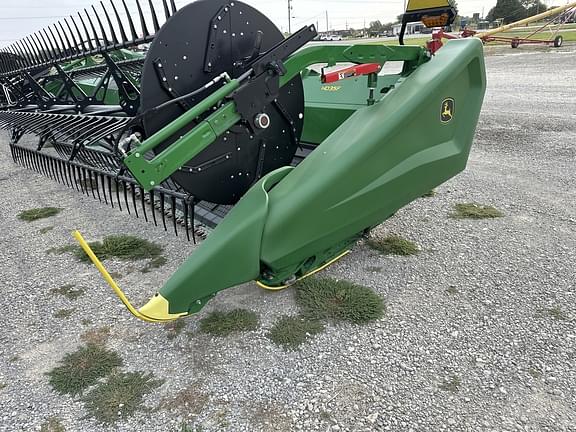 Image of John Deere HD35F equipment image 2