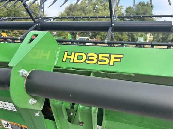 Image of John Deere HD35F equipment image 1