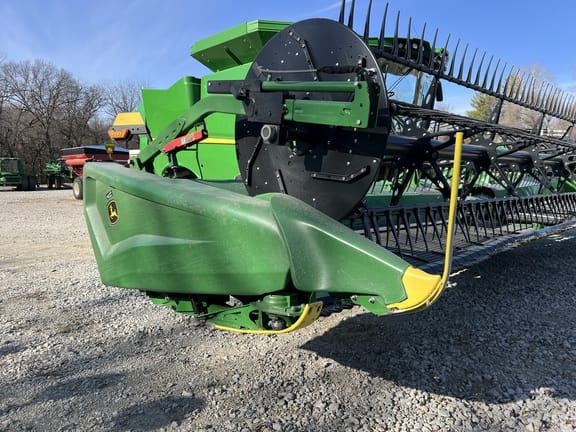 2022 John Deere HD35F Equipment Image0