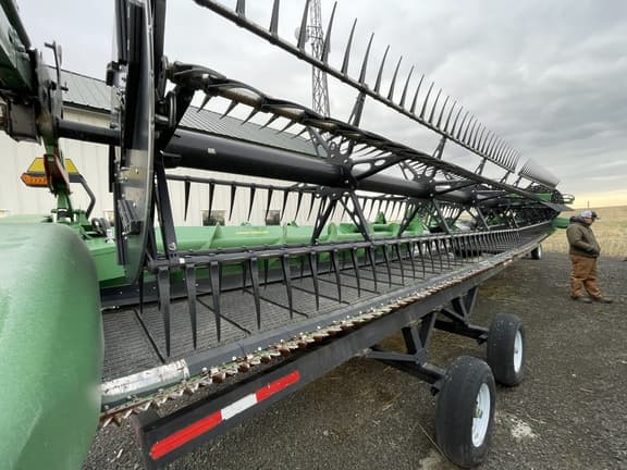 Image of John Deere HD35R equipment image 4