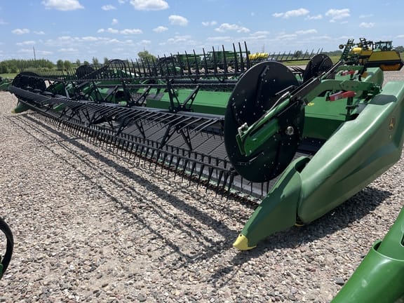 2022 John Deere HD40F Equipment Image0