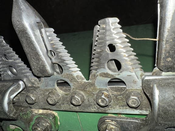 Image of John Deere HD40F equipment image 2