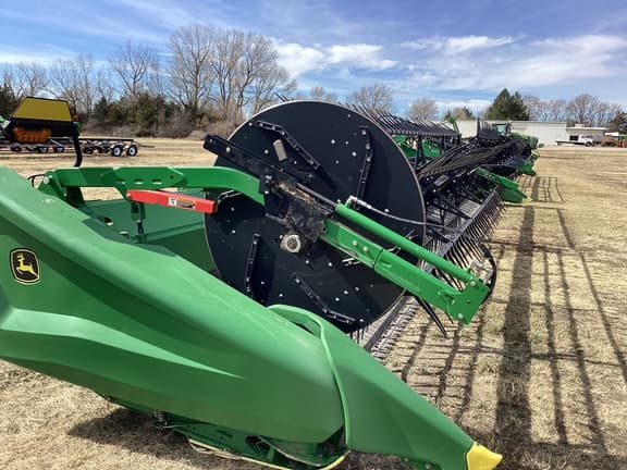 Image of John Deere HD40F equipment image 3