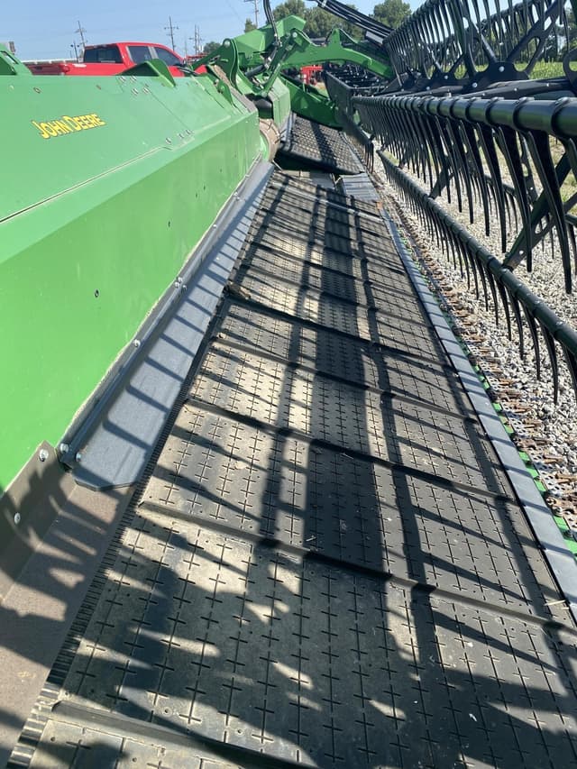 Image of John Deere HD40F equipment image 4