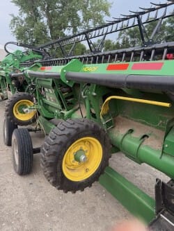 2022 John Deere HD40F Equipment Image0