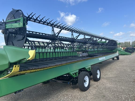 2022 John Deere HD40F Equipment Image0