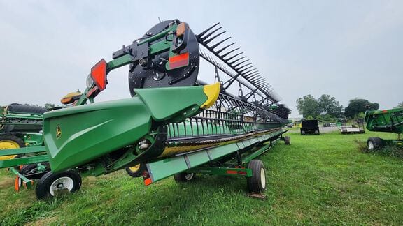 2022 John Deere HD40F Equipment Image0