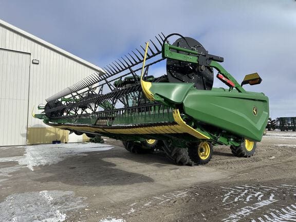2022 John Deere HD40F Equipment Image0
