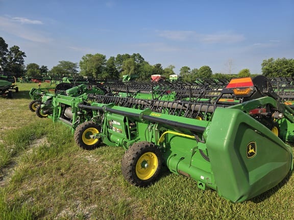 2022 John Deere HD40F Equipment Image0