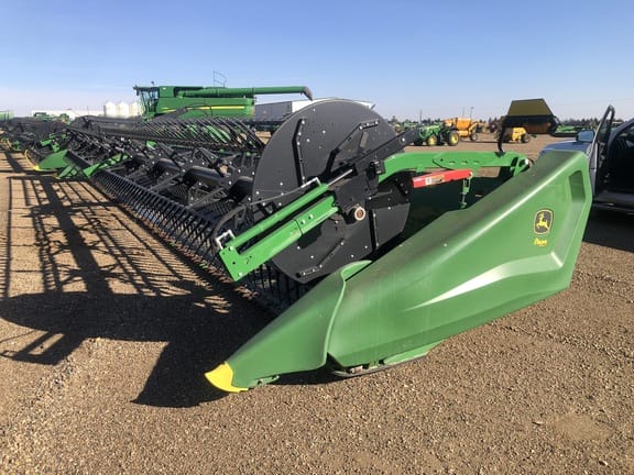 2022 John Deere HD40R Equipment Image0