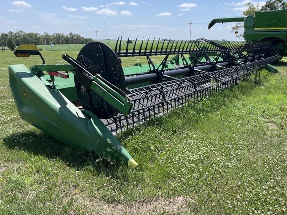 2022 John Deere HD40R Equipment Image0