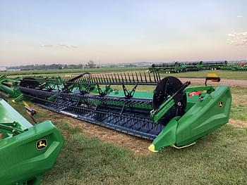 2022 John Deere HD40R Equipment Image0