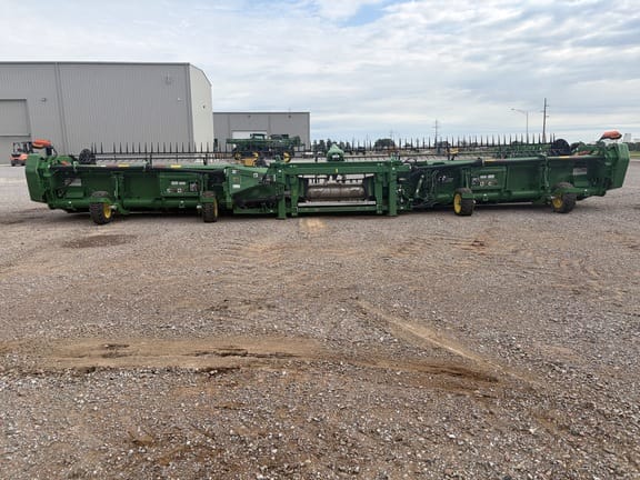 2022 John Deere HD40R Equipment Image0
