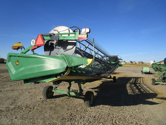 2022 John Deere HD40R Equipment Image0