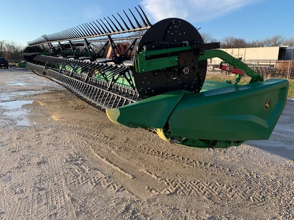 2022 John Deere HD45F Equipment Image0