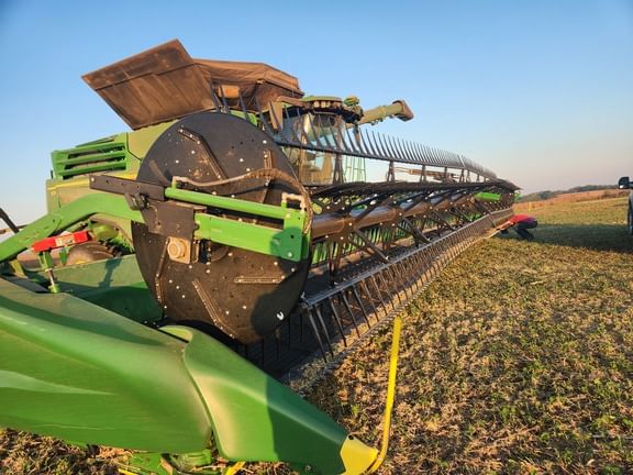 2022 John Deere HD45F Equipment Image0