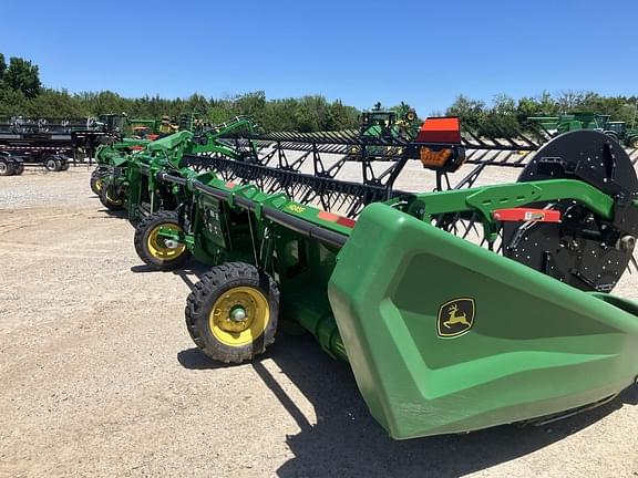 Image of John Deere HD45F equipment image 4