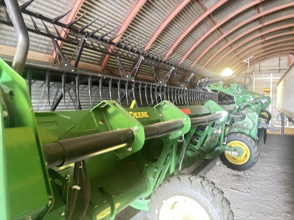 2022 John Deere HD45F Equipment Image0