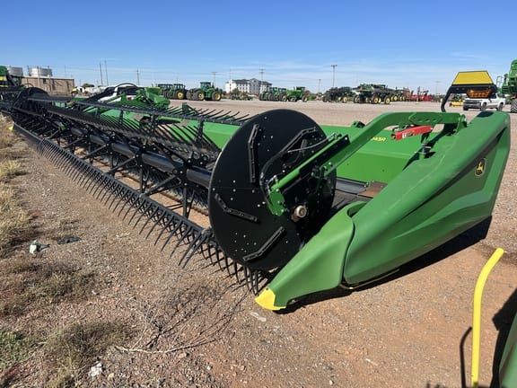 2022 John Deere HD45R Equipment Image0