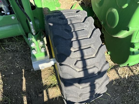 Image of John Deere HD50R equipment image 4