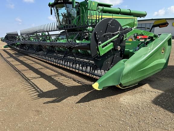 2022 John Deere HD50R Equipment Image0