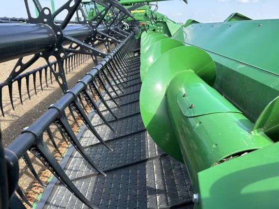 Image of John Deere HD50R equipment image 4