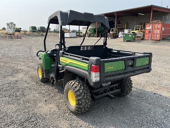 Image of John Deere HPX815E equipment image 2