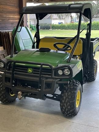 Image of John Deere HPX815E equipment image 2