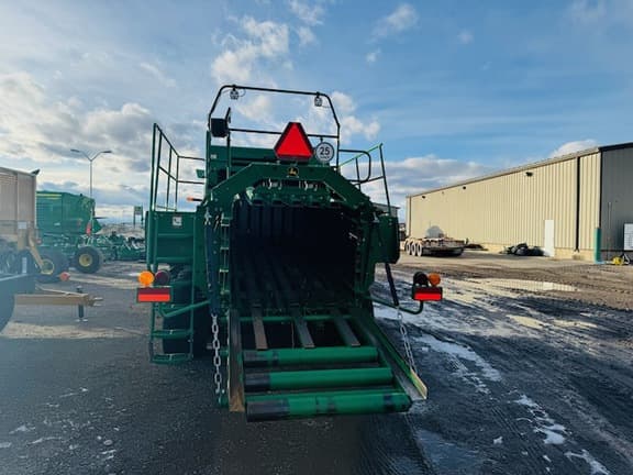 Image of John Deere L341 equipment image 4