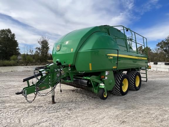 Image of John Deere L341 Primary image