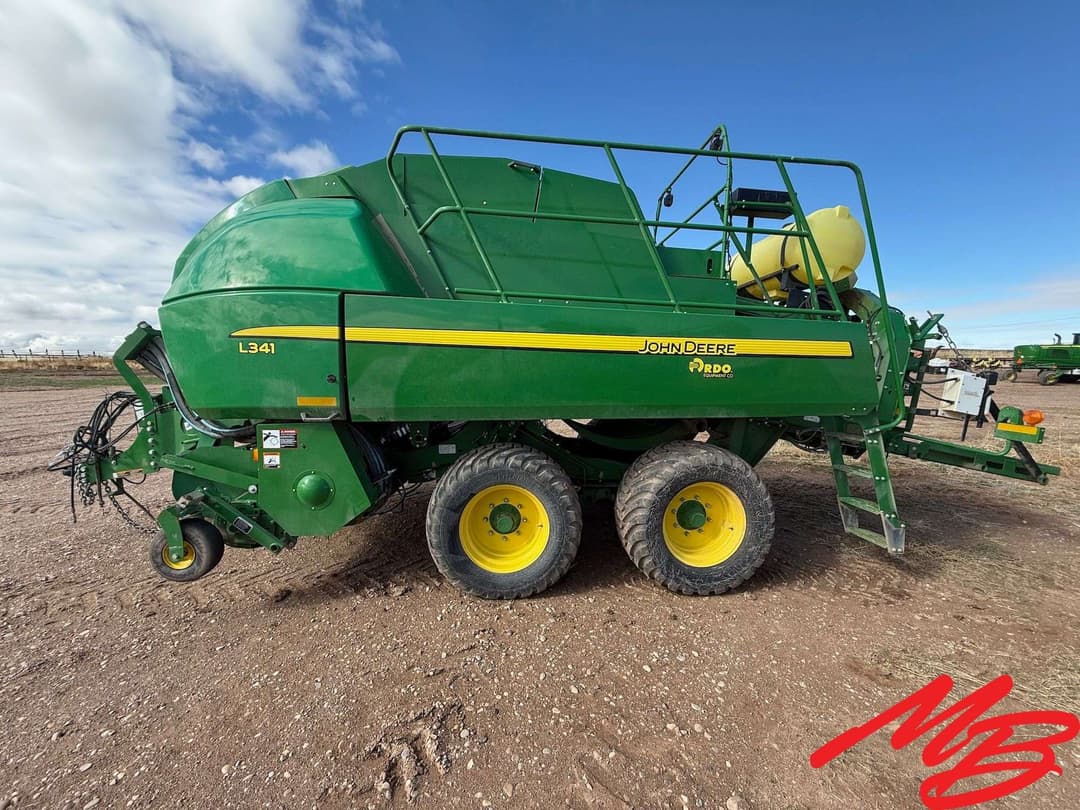Image of John Deere L341 Primary image