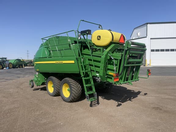 Image of John Deere L341 equipment image 2