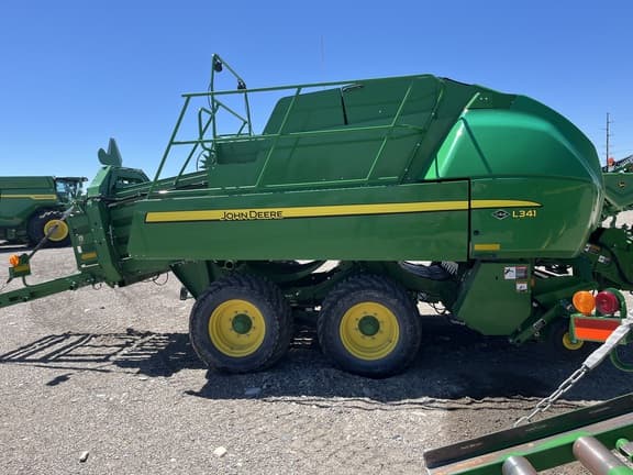 Image of John Deere L341 equipment image 3