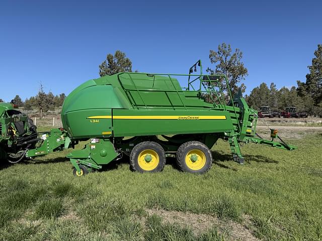 Image of John Deere L341 equipment image 1