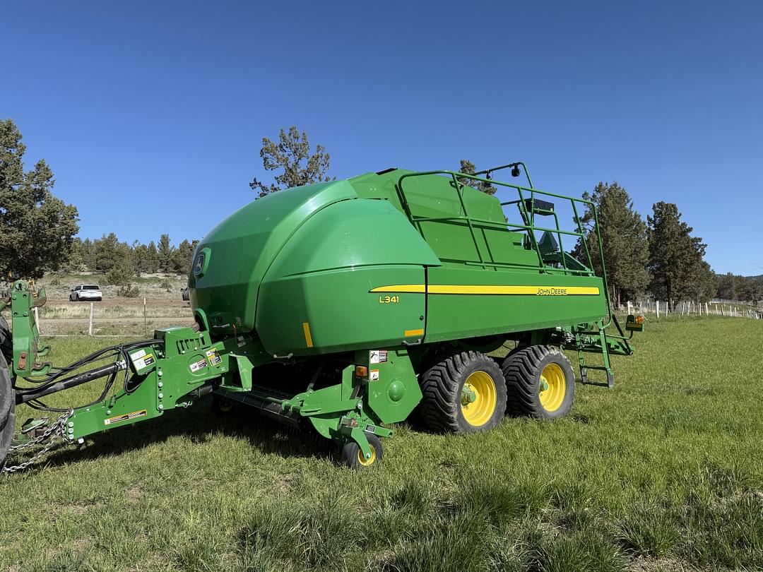 Image of John Deere L341 Primary image