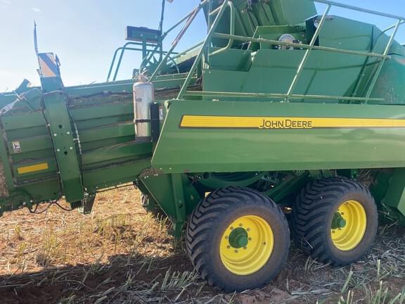 Image of John Deere L341 equipment image 2