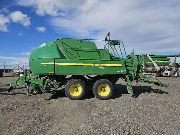 Image of John Deere L341 equipment image 1