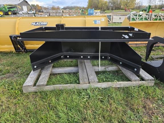 Image of John Deere MS72 equipment image 2
