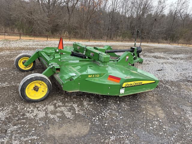 Image of John Deere MX10 equipment image 4