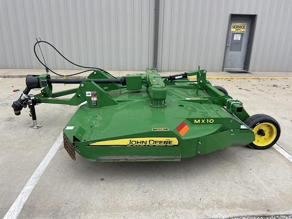 Image of John Deere MX10 equipment image 1