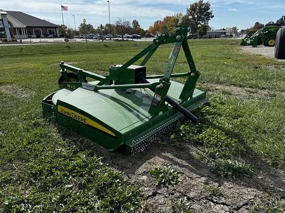 Image of John Deere MX5 equipment image 1