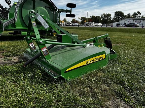 Image of John Deere MX5 Primary image