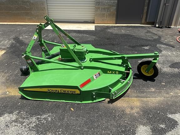 Image of John Deere MX5 Primary image