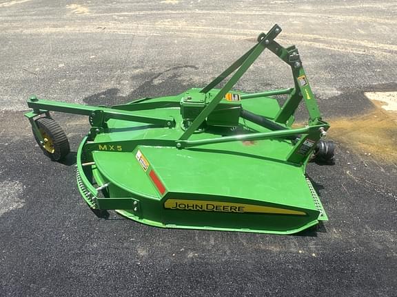 Image of John Deere MX5 equipment image 4