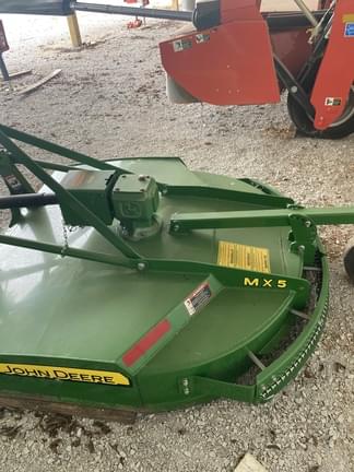 Image of John Deere MX5 equipment image 1