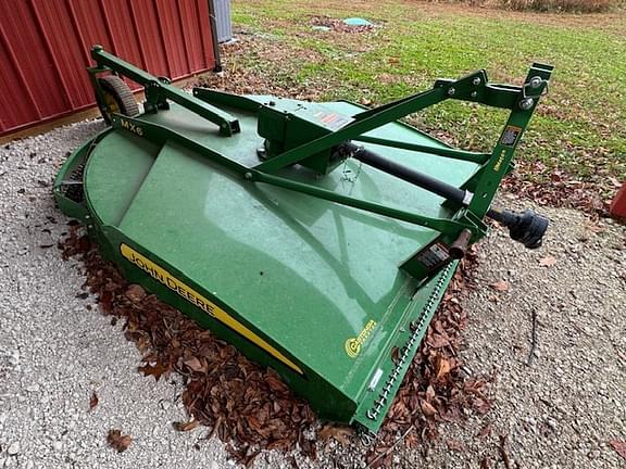 Image of John Deere MX6 equipment image 1