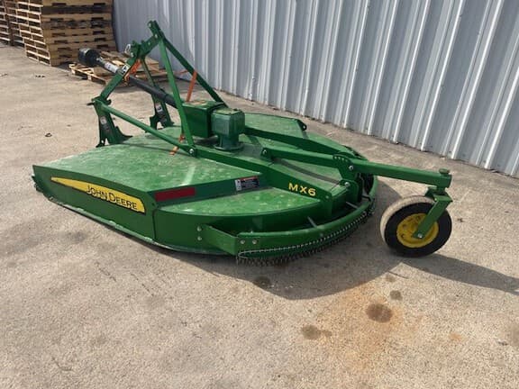 Image of John Deere MX6 equipment image 3