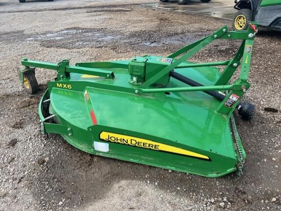 Image of John Deere MX6 equipment image 3