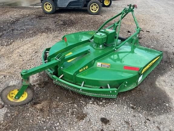 Image of John Deere MX6 equipment image 2
