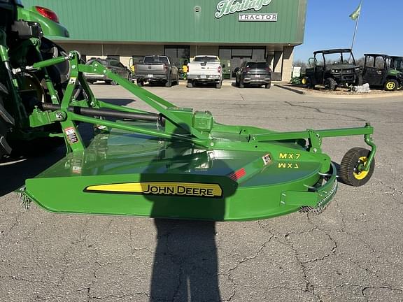 Image of John Deere MX7 equipment image 4